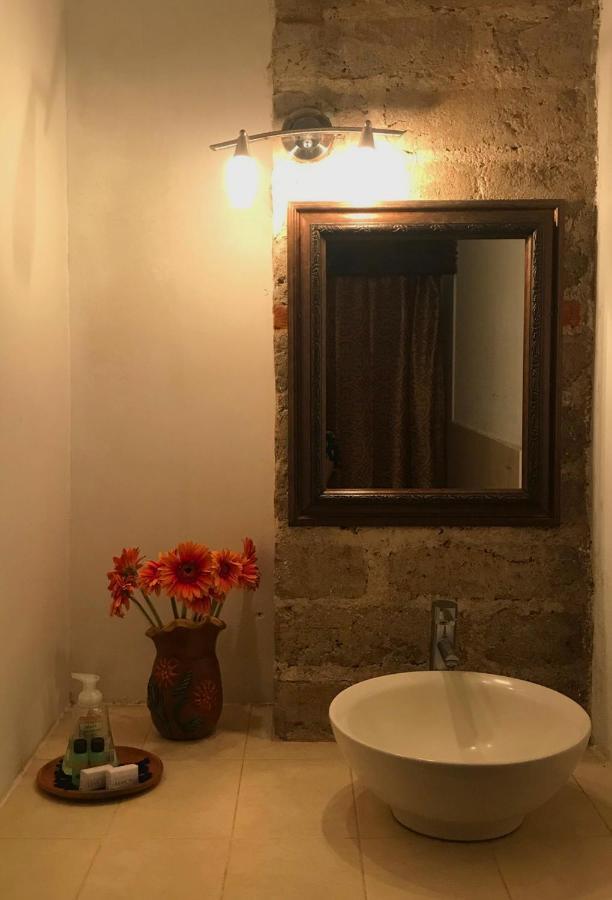 Luna Maya Antigua Exteriör bild
