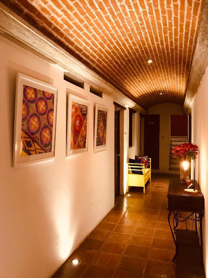 Luna Maya Antigua Exteriör bild